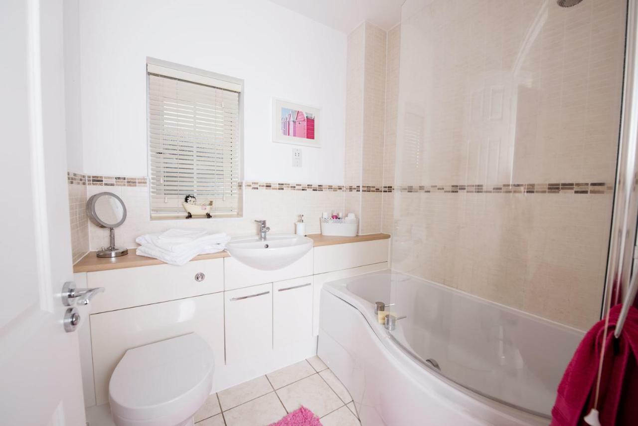 Riverside Stays, Modern House Stays, Shefford, Bedfordshire Экстерьер фото